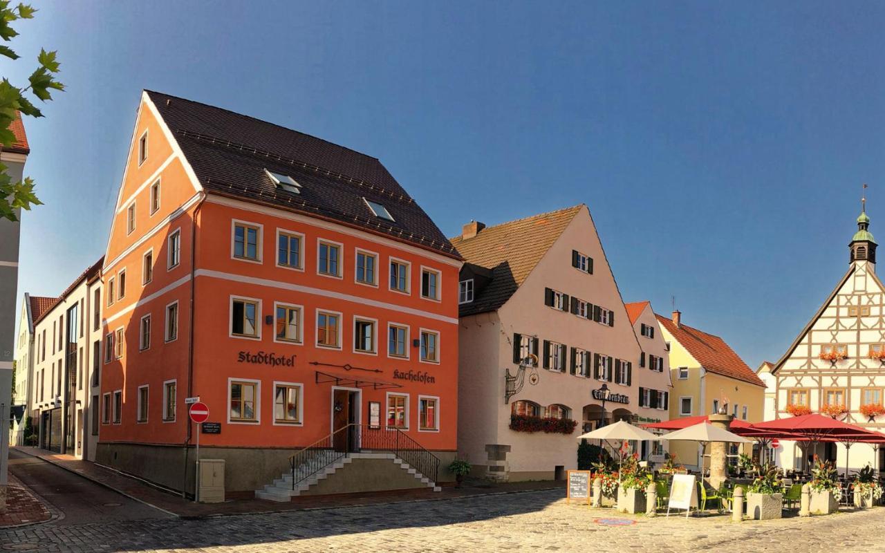 Stadthotel Kachelofen Krumbach Exterior photo